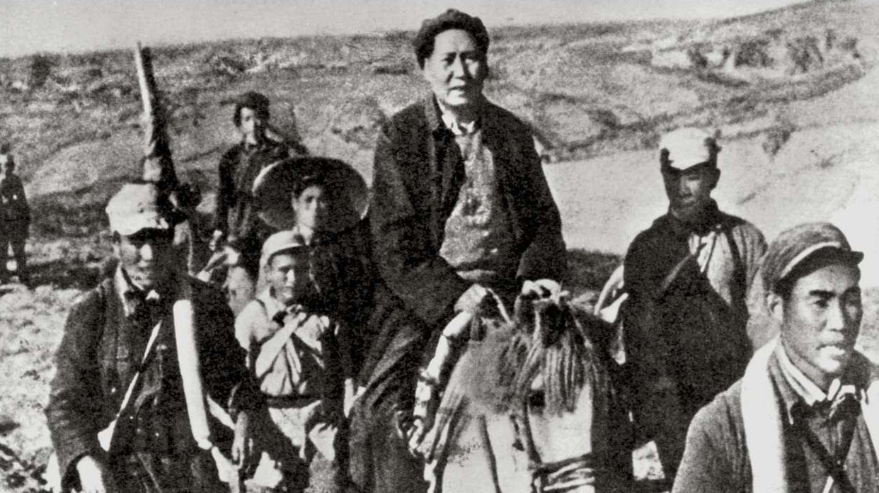 Mao Zedong (center) ca. 1937